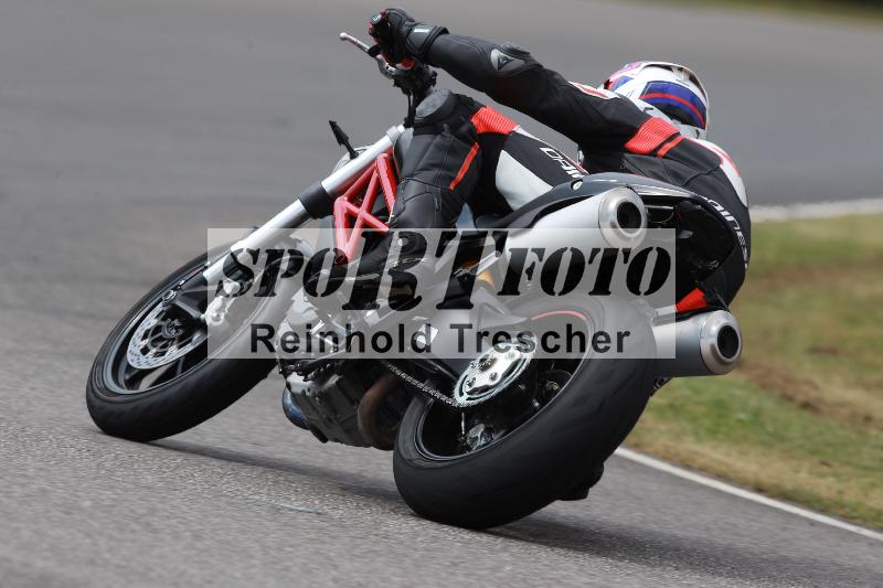 Archiv-2022/13 25.04.2022 Plüss Moto Sport ADR/Freies Fahren/21
